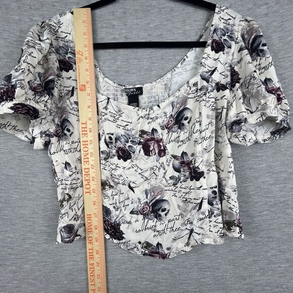 Thorn & Fable Women's Crop Top Extra Large Skull Romeo Juliet Puff Sleeve - Picture 10 of 11